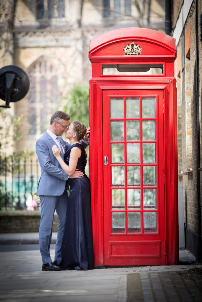 LM Photography - London street wedding photography